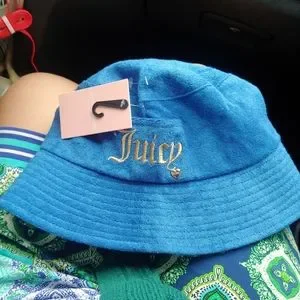 Juicy Couture | Accessories | Juicy Couture Terry Cloth